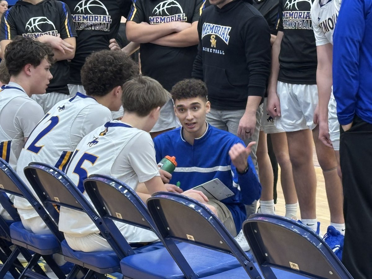 Mark Bagley tweet media