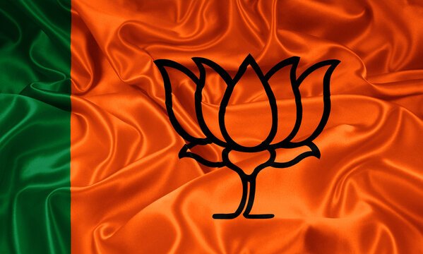 असली महा-कुम्भ तो दिल्ली में हुआ.. आप और पाप दोनों साफ..!😆😆