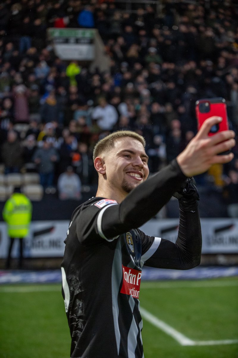 What a day ⚫️⚪️