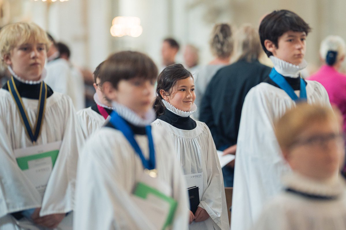 🌟 Becoming a Chorister at St Paul’s Cathedral is a transformative experience.
 
📅 Join our next Zoom for parents with extraordinary children on February 25th at 6 PM. For more details, visit: stpauls.co.uk/join-cathedral….

#SingwithStPauls #MusicEducation #ChangingLivesThroughMusic