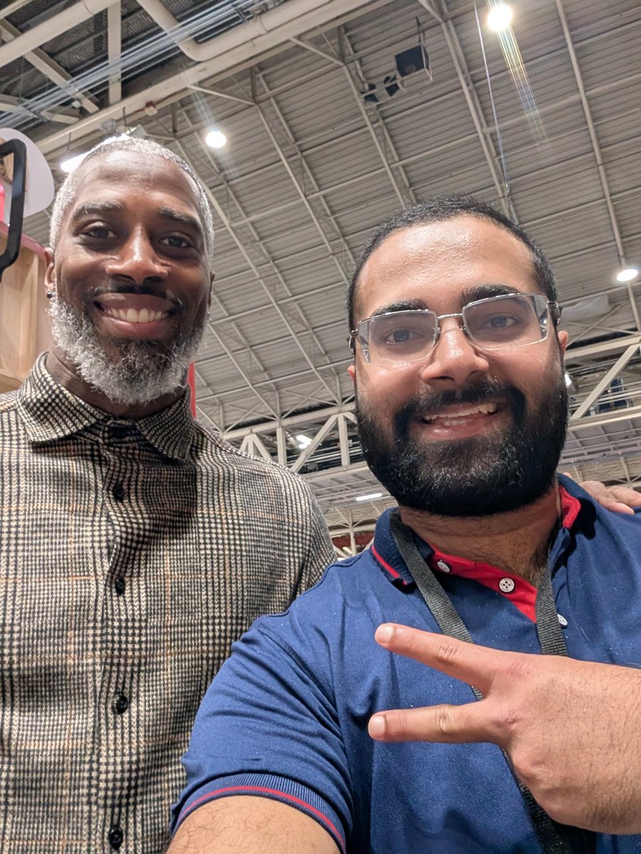 NRMedia50's tweet photo. Awesome to see my guys @adamrank @Harp41 @MarcusSmithII @DarylJohnston live at Radio Row in New Orleans
Interview Coming Soon With The Moose and Adam Rank @AmyTrask๐ #NRMedia #RadioRow #AdamRank #RomanHarper #DarylMooseJohnston #MarcusSmithII #SuperBowlLIX #NFLThreads #NFL https://t.co/Gblo1G8cvb