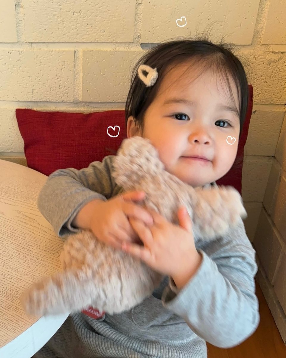 boookwarm tweet picture
