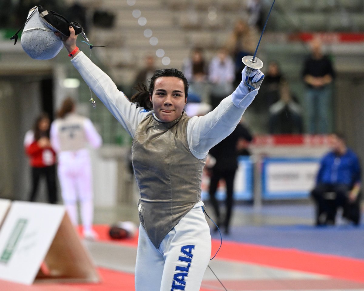 FIE_fencing's tweet photo. Exciting moments from the women’s T32 bouts at the 2025 Turin Foil GP! ⚔️🔥
Stay tuned:
🔴 Live: https://t.co/seSYB8AQVo
ℹ️ Results: https://t.co/0Qnqm9h5Gi
#FIE #FIEGrandPrix #FencingGrandPrix #Turin2025 #Foil @Federscherma 
📷 Augusto Bizzi | #BizziTeam https://t.co/D3H9wxMcFh
