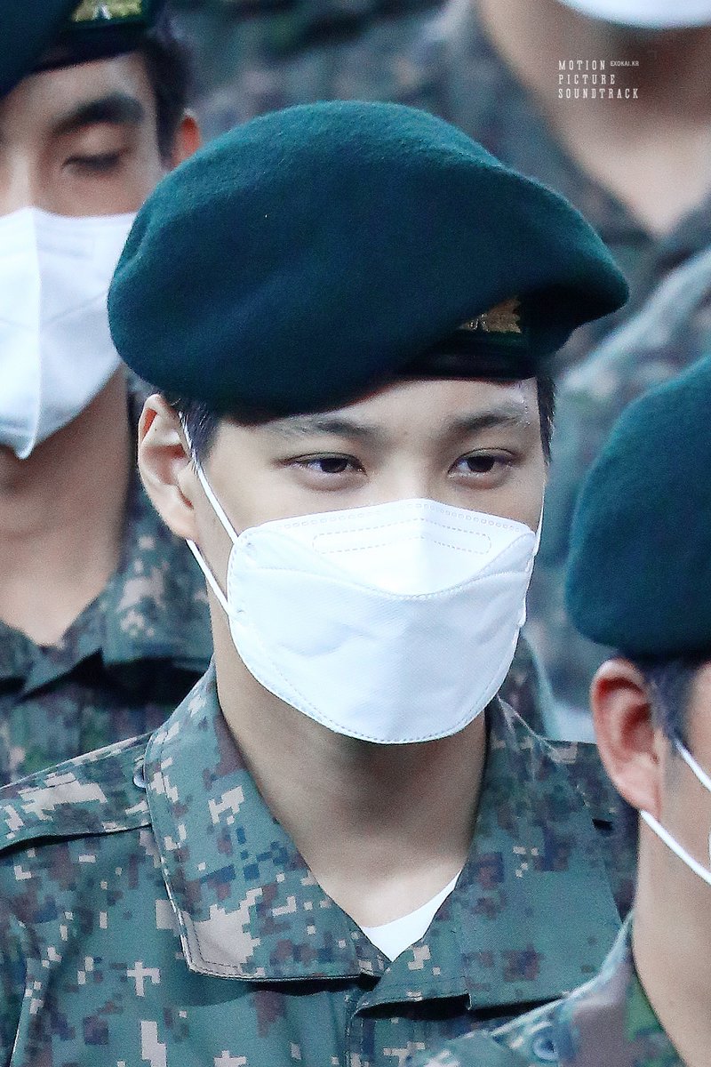 exokai_kr's tweet photo. 💛

#카이 #EXOKAI
#카이_소집해제_디데이
#WelcomeBackOurKai https://t.co/VMRhYRG6i8