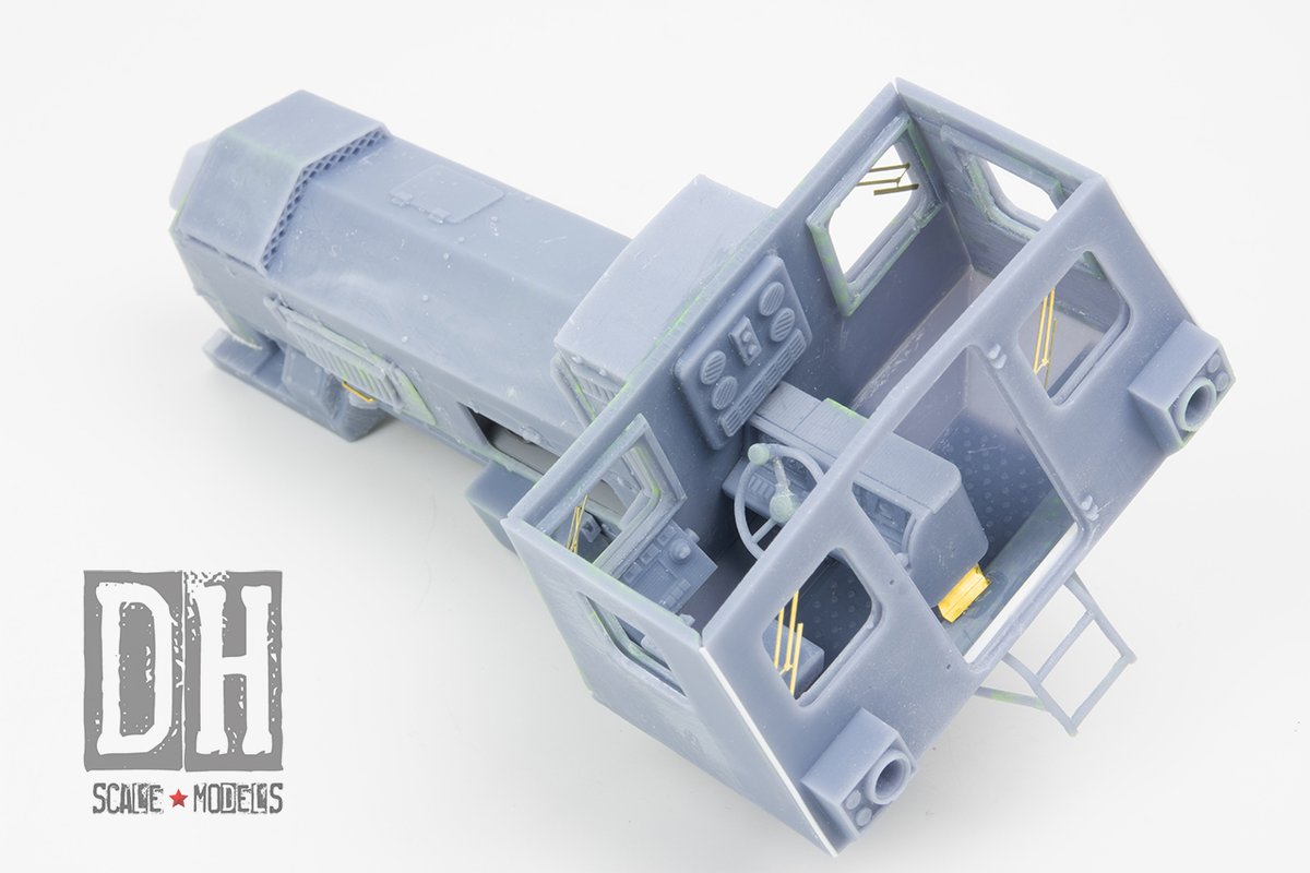 dh_models's tweet photo. The first steps of this exceptional model from #FourStarsminiatures, this is the Aadvark Mine Roller, a model that has been considered the best mine remover in the world. For now it is more advanced but you can already get an idea of what I want to do, more or less. https://t.co/7zT3ikdp2N