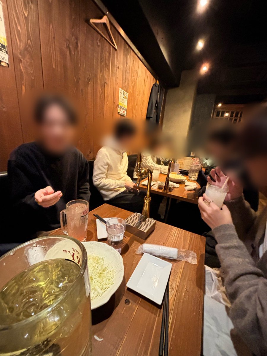 今日は遅ればせながら新年会を行いました！🎍
普段の活動ではできなかったような会話ができ、親睦を深める良い機会になりました🤝