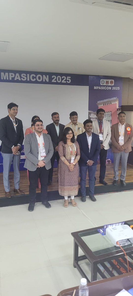 DOSNSCBMC's tweet photo. Proud to share exceptional achievements of our trainees at 42nd MPASICON 2025 #Bhopal.
Dr. Rashmi- V.K. Agrawal Best Thesis Award for research on Cryptoglandular Fistula
Dr.Ashwin-I.P. Agrawal Best Paper Award for Breast Reconstruction Using Local Perforator Flap #Breastcancer https://t.co/lyCFMtZW0H
