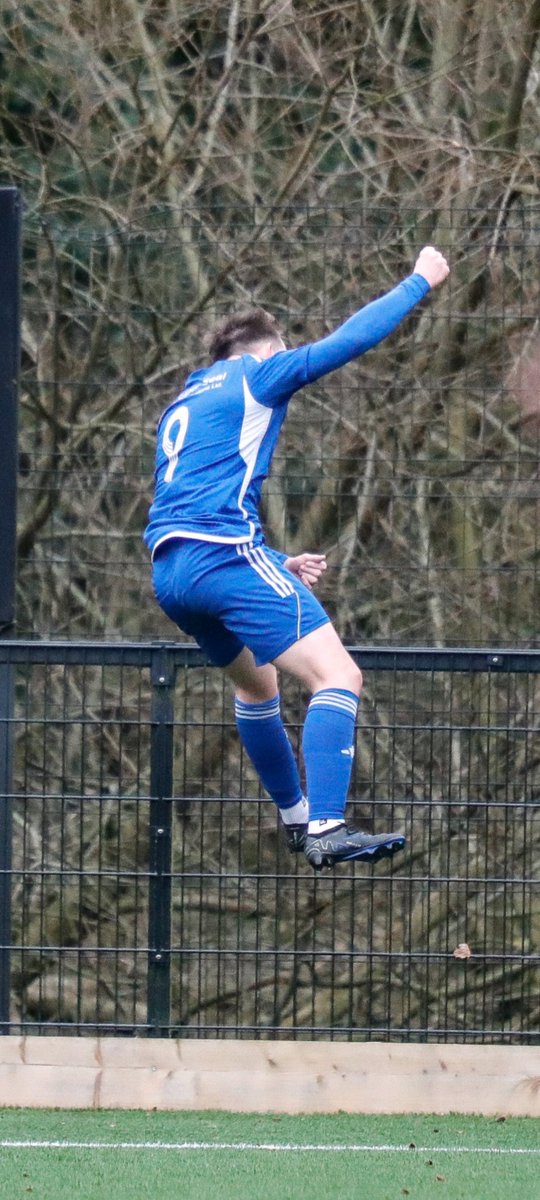 Moyola Park FC (@moyolaparkfc) on Twitter photo <a href="/MoyolaParkFC/">Moyola Park FC</a> 2 - 1 <a href="/banbridgetownfc/">Banbridge Town FC</a>
Brennan ⚽️
Martin ⚽️
<a href="/PlayrFit/">Playr-fit</a> #playfitPIL
<a href="/HAJREPAIRS/">Andrew Dempsey</a> <a href="/MoyolaParkFC/">Moyola Park FC</a> 2 - 1 <a href="/banbridgetownfc/">Banbridge Town FC</a>
Brennan ⚽️
Martin ⚽️
<a href="/PlayrFit/">Playr-fit</a> #playfitPIL
<a href="/HAJREPAIRS/">Andrew Dempsey</a>