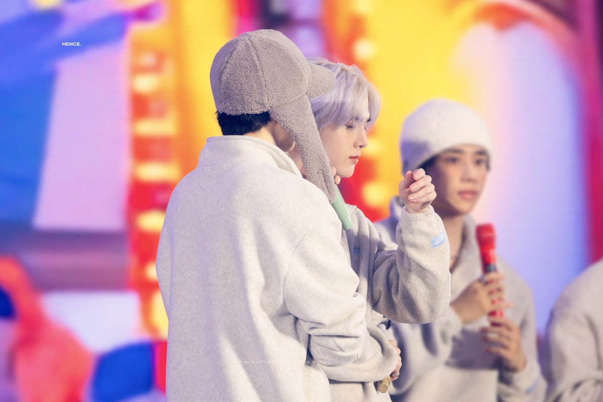 250202 🐕🐩🐶🐾💛🧡💖 #영훈 #김영훈 #현재 #이재현 #더보이즈 #younghoon #hyunjae #theboyz