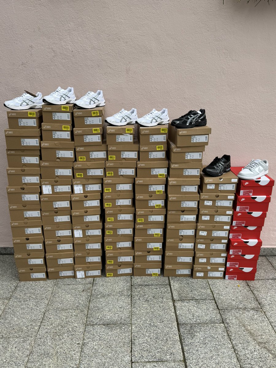 Lxcasnkrs's tweet image. Everything discounted

@WarriorPings 
@GoatifyIO