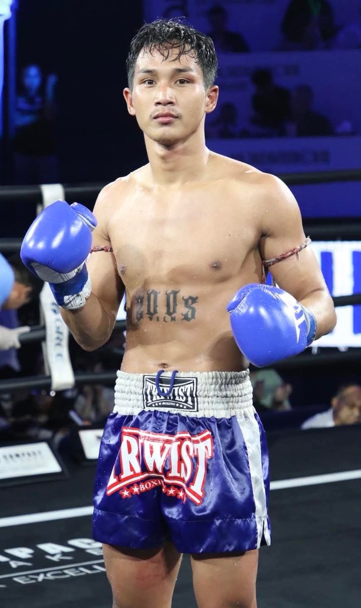 Boxing boy (@boxingboy2114) on Twitter photo 