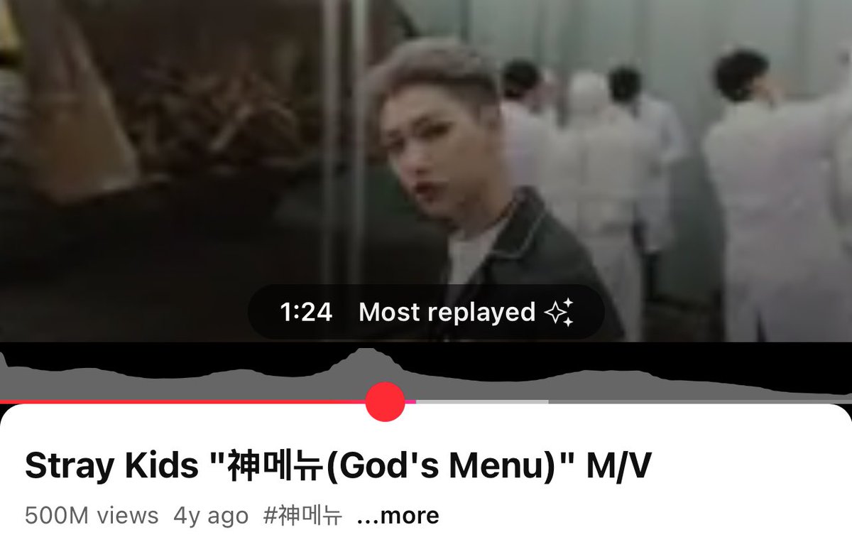 jeniix18's tweet image. Thank you Felix 🫳🏼