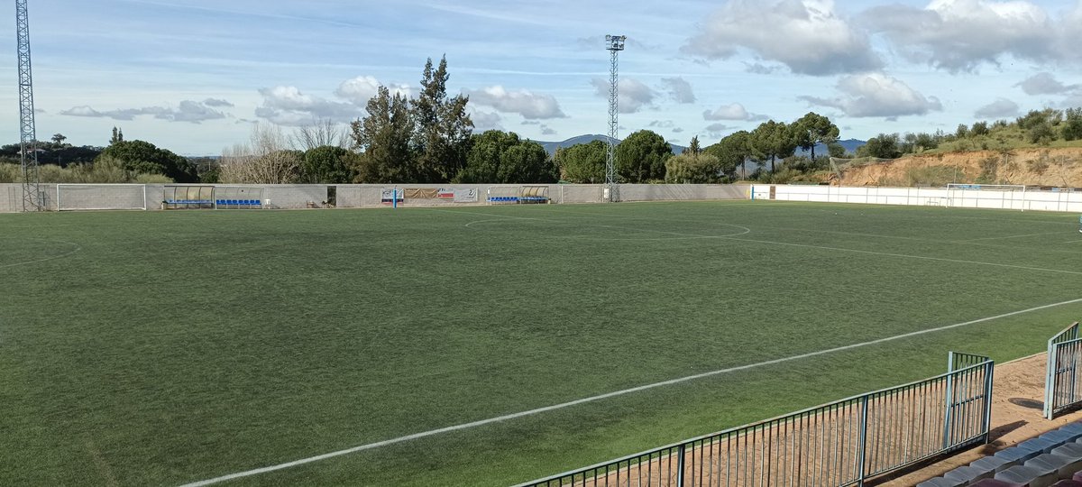 Aroche CF Oficial (@aroche_cf_) on Twitter photo ¡¡ Finaaall en el Nuevo San Mamés !!
Victoria, no sin sufrimiento, del conjunto de Juan Carlos Camacho.
Valió el tanto de <a href="/josetejero22/">José Tejero</a>
(1-0)
#ArocheCDCDLosRosales ¡¡ Finaaall en el Nuevo San Mamés !!
Victoria, no sin sufrimiento, del conjunto de Juan Carlos Camacho.
Valió el tanto de <a href="/josetejero22/">José Tejero</a>
(1-0)
#ArocheCDCDLosRosales