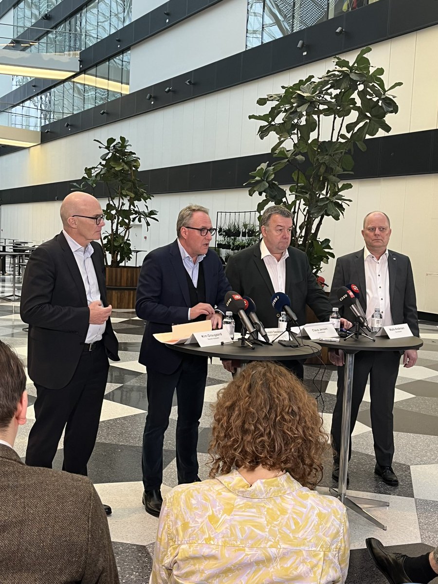 Dansk Metal tweet media