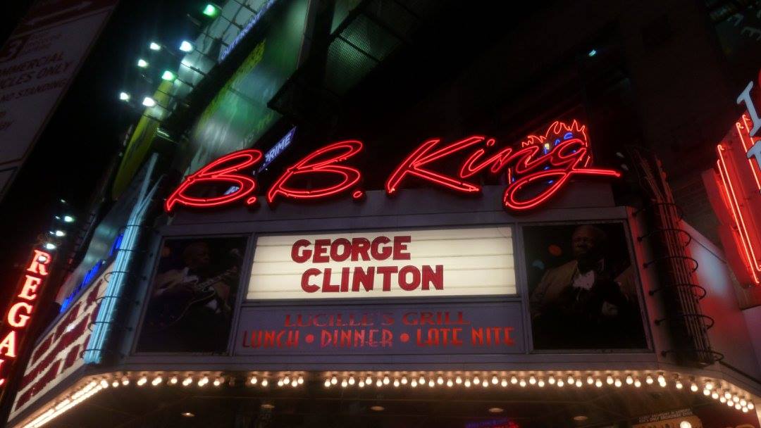 italianmojo887's tweet image. on this day in 2016, i saw @george_clinton &amp;amp; Parliament Funkadelic at B.B. Kings 🤡 #georgeclinton #parliamentfunkadelic #bbkings #bbkingbluesclubandgrill #frankyunderground