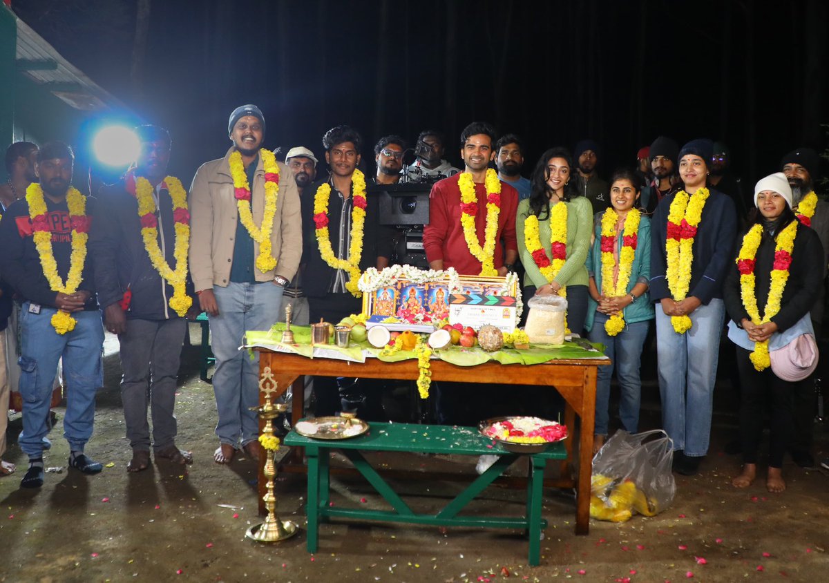 pudiharicharan's tweet photo. The shooting for #AS23 starring @AshokSelvan & @PreityMukundan, Directed by debutant #KarthikRamakrishnan, Written by @vigneshraja89 commenced with a traditional pooja ceremony! ✨❤️
@HappyHighPic @abinaya_selvam @proyuvraaj https://t.co/W14loHYfTo
