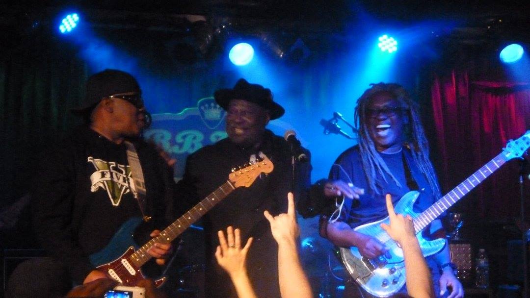 italianmojo887's tweet image. on this day in 2016, i saw @george_clinton &amp;amp; Parliament Funkadelic at B.B. Kings 🤡 #georgeclinton #parliamentfunkadelic #bbkings #bbkingbluesclubandgrill #frankyunderground