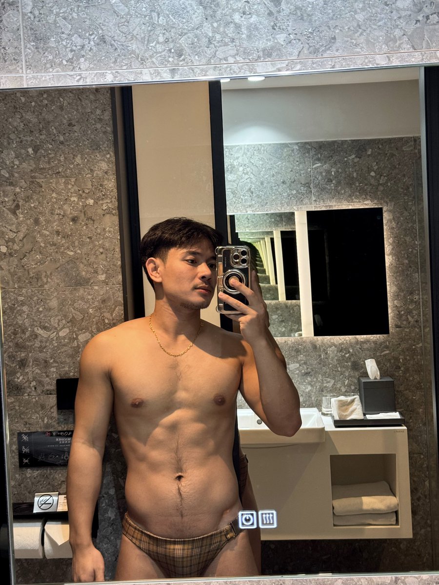 MaybeUd's tweet photo. 😝 https://t.co/8g2fkUkacy