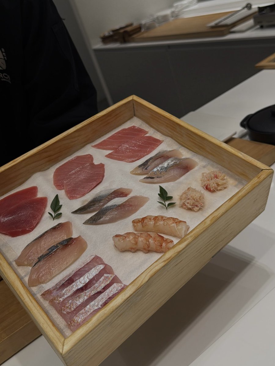 menaaaaaahaha's tweet photo. 🤍🐟 https://t.co/zIYxdQYDzr