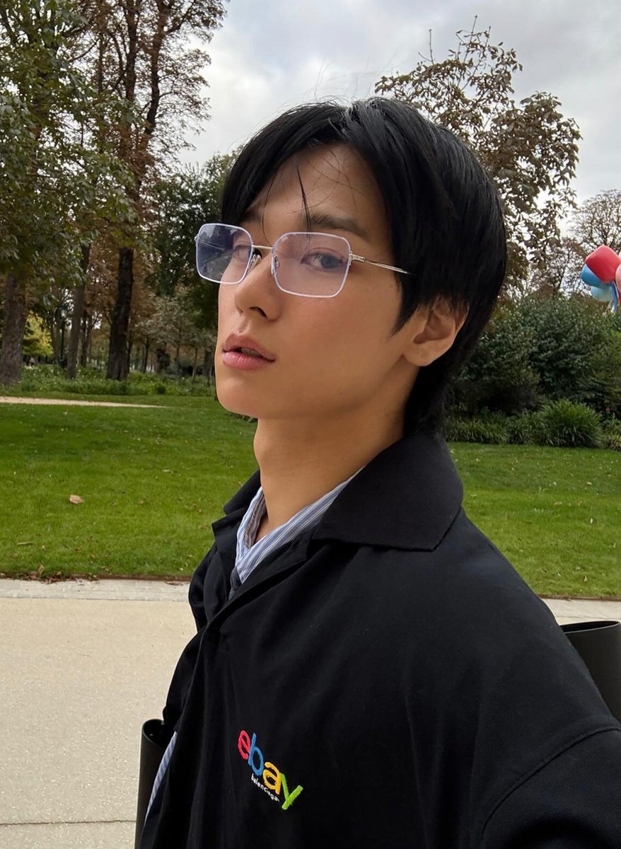 nocontextjuyeon's tweet image. 