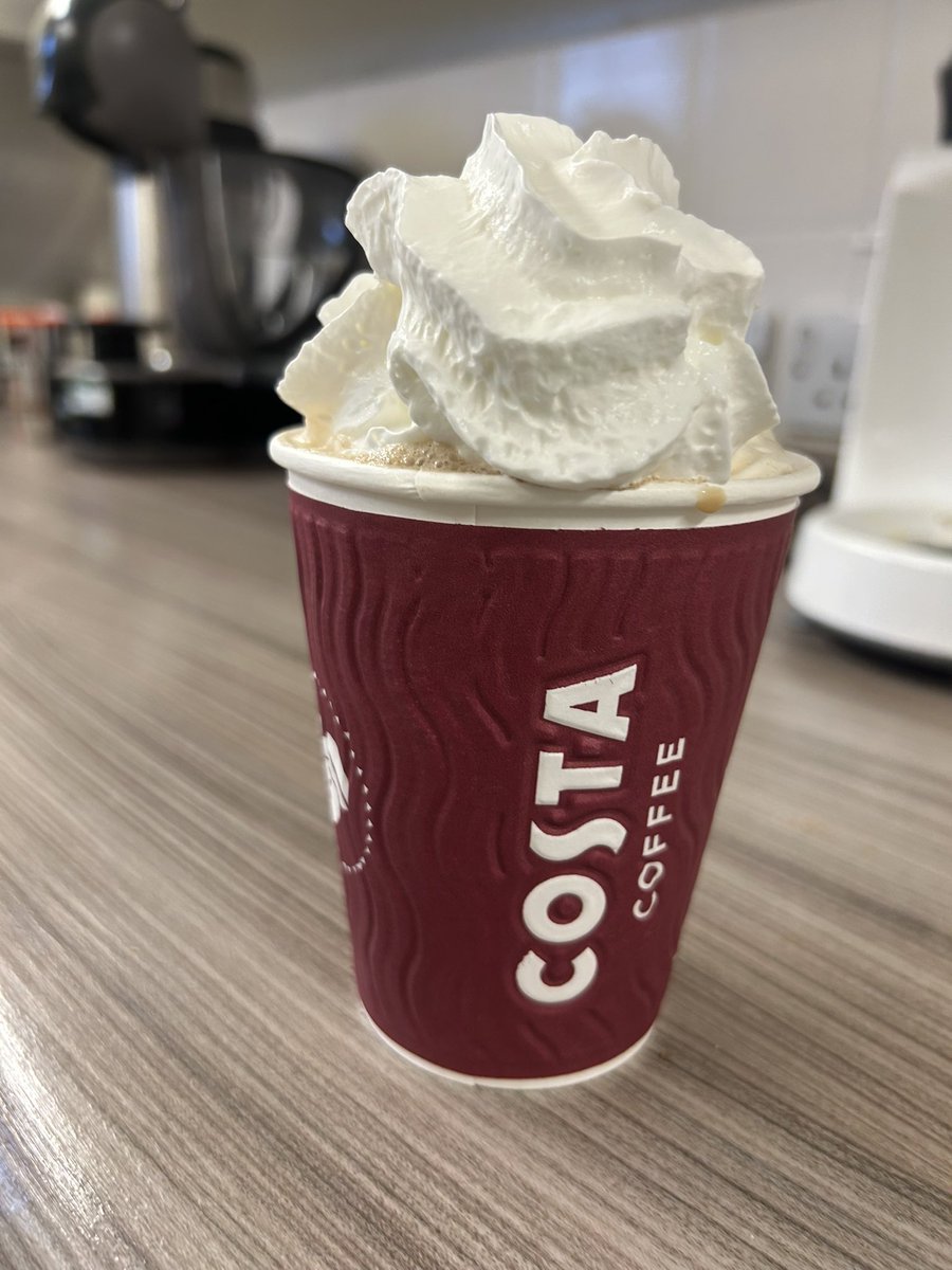 Amylowry💙 tweet media