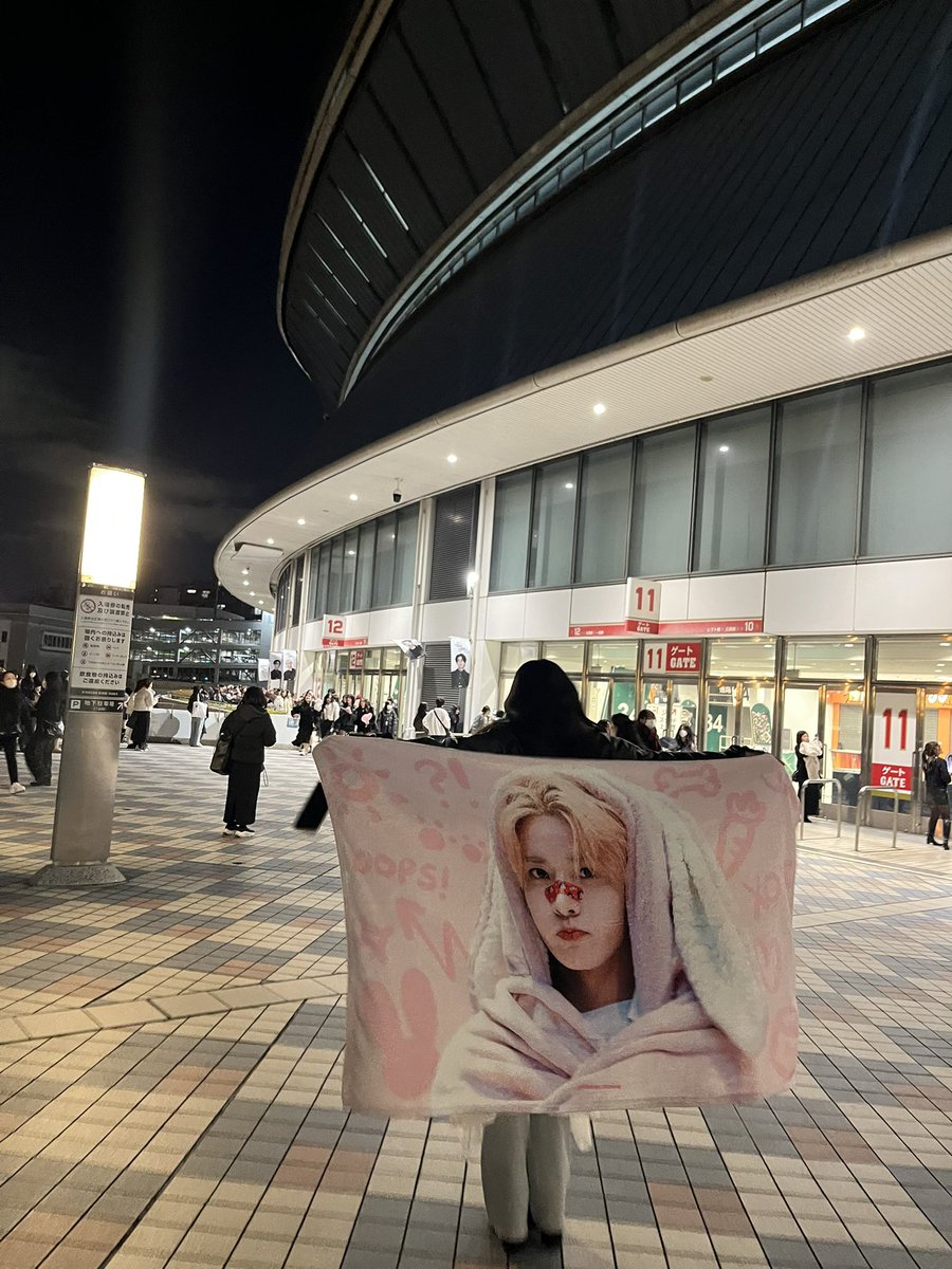 __krxxm's tweet photo. 風船飛びました〜✨️🎀

うりリーダのセンイルで盛り上がってる中毎年すみません😅

20歳は色んなこと経験させてもらいました✌️周りの方たちに感謝です✨️

もっと自分磨き頑張ります🌟

21歳のくるちゃんも全力で行きますよ〜🎀

みんなDMとかLINEくれてありがとうでした〜😭みんな大好き🫶💕︎︎ https://t.co/2pRenb5jOO