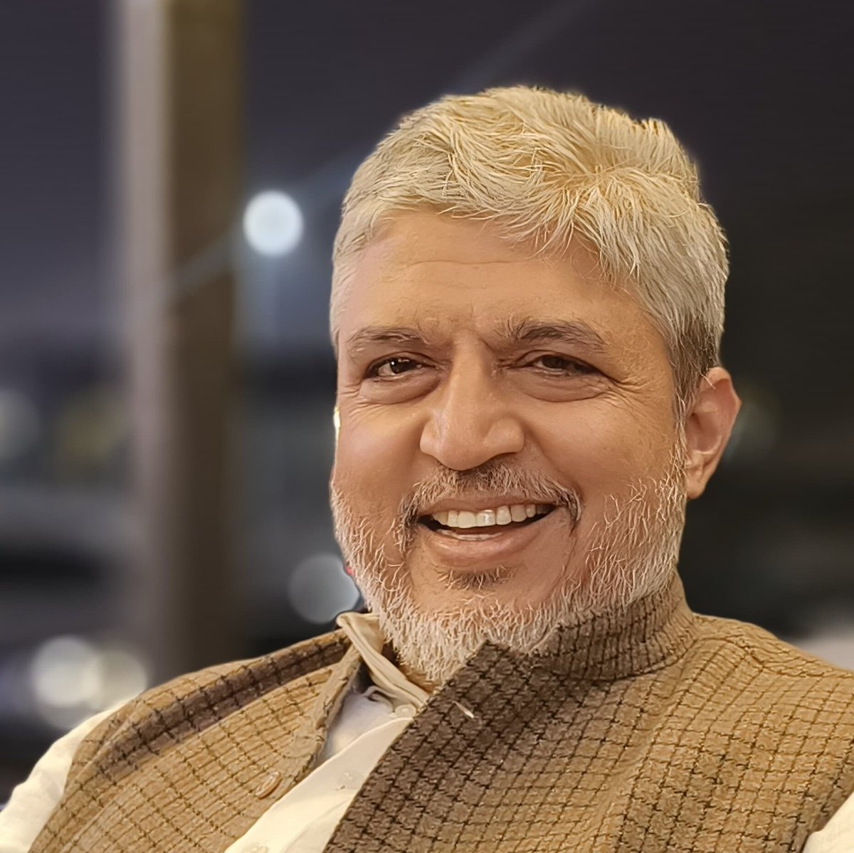 SamirJolly's tweet photo. #NewProfilePic https://t.co/6rLFRNlPEZ