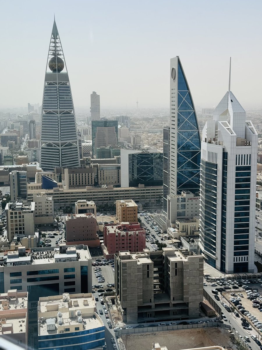 Johnson&amp;Johnson
من أمتع الزيارات ! حبيت الشركة بكل مافيها ♥️