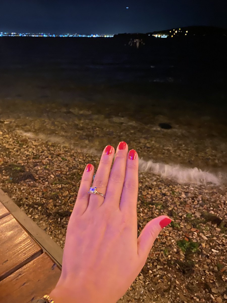 catengineerr's tweet image. O güne geri dönebilir miyiz lütfennn 🤍✨😭🥹♥️