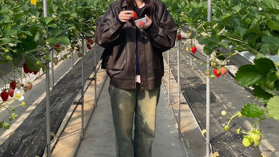 o0hrn4's tweet photo. 念願いちご狩り🍓✨ https://t.co/wvOEjg4IU5