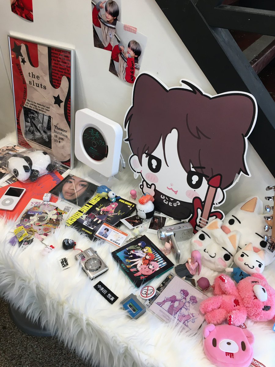저도 당일에 다녀왔는데요..
바람에날라갈뻔했어요