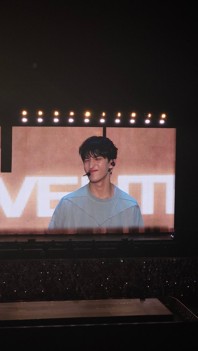 dokyeom's cutie nose scrunch &gt;ᴗ&lt;