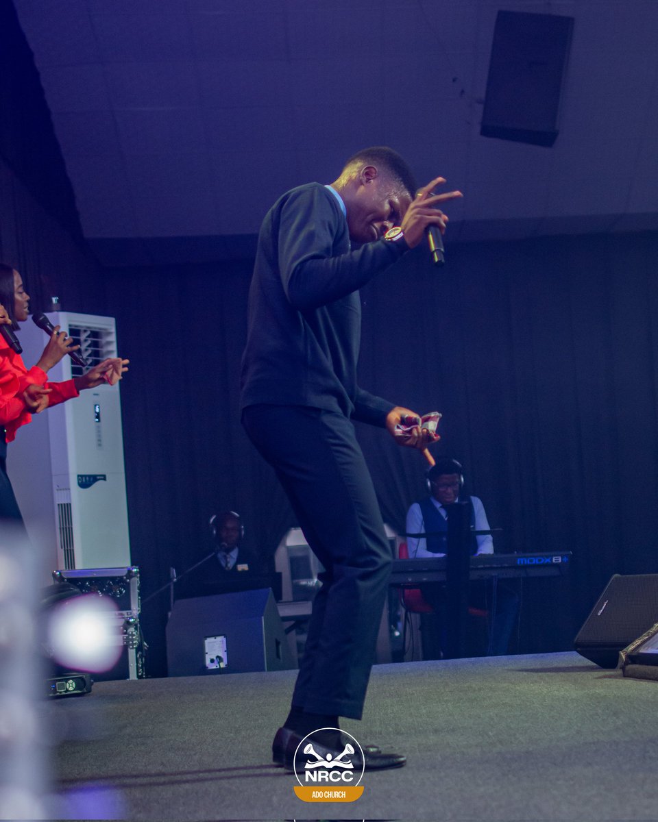 newrealitycc's tweet photo. Your love has taken over me 
Father, I depend on You
I have confidence in You
In You oh Lord, I put my trust 

#nrcc #nrccglobal #sundayservice #worship #praise #relationshipservice #lovedynamics #apjsays https://t.co/cSPx9tU7Ky