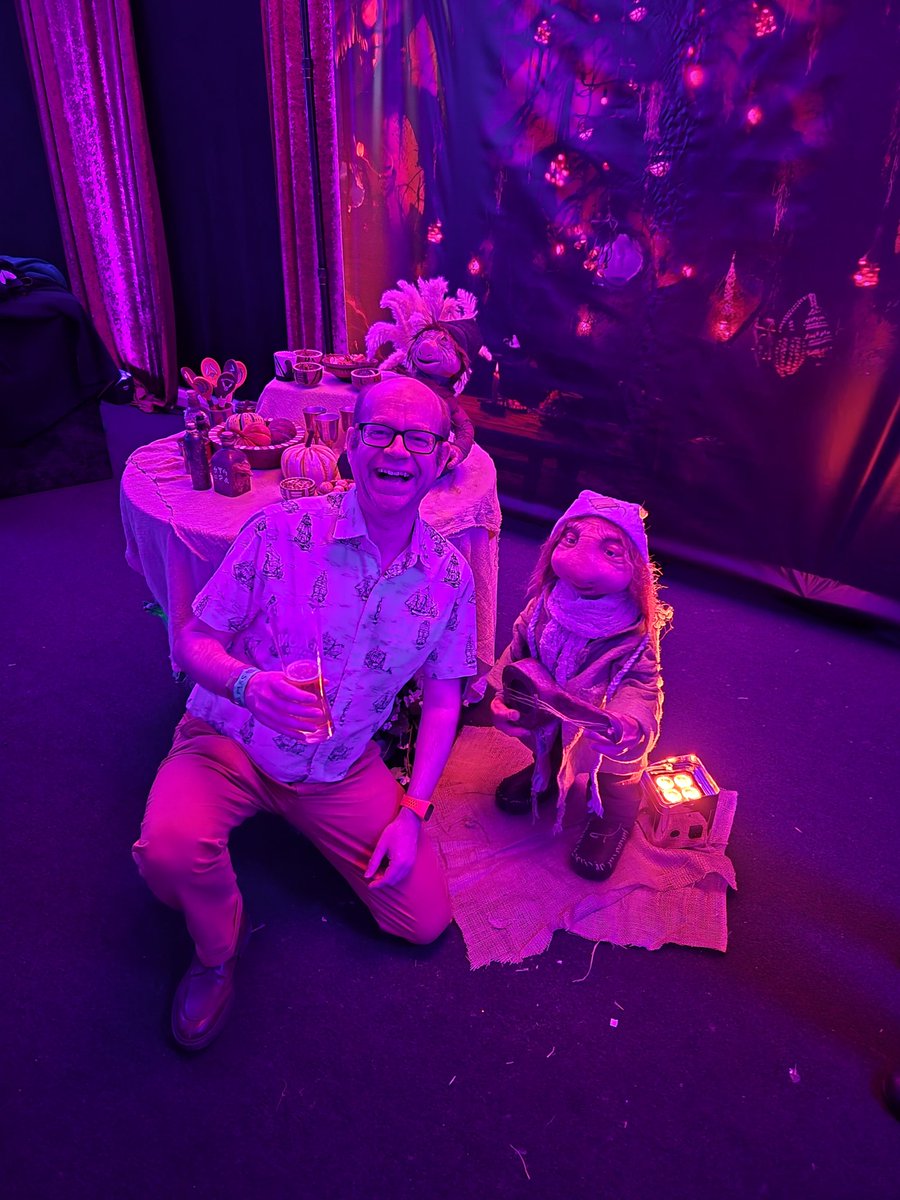 FlatCapFenMan tweet media