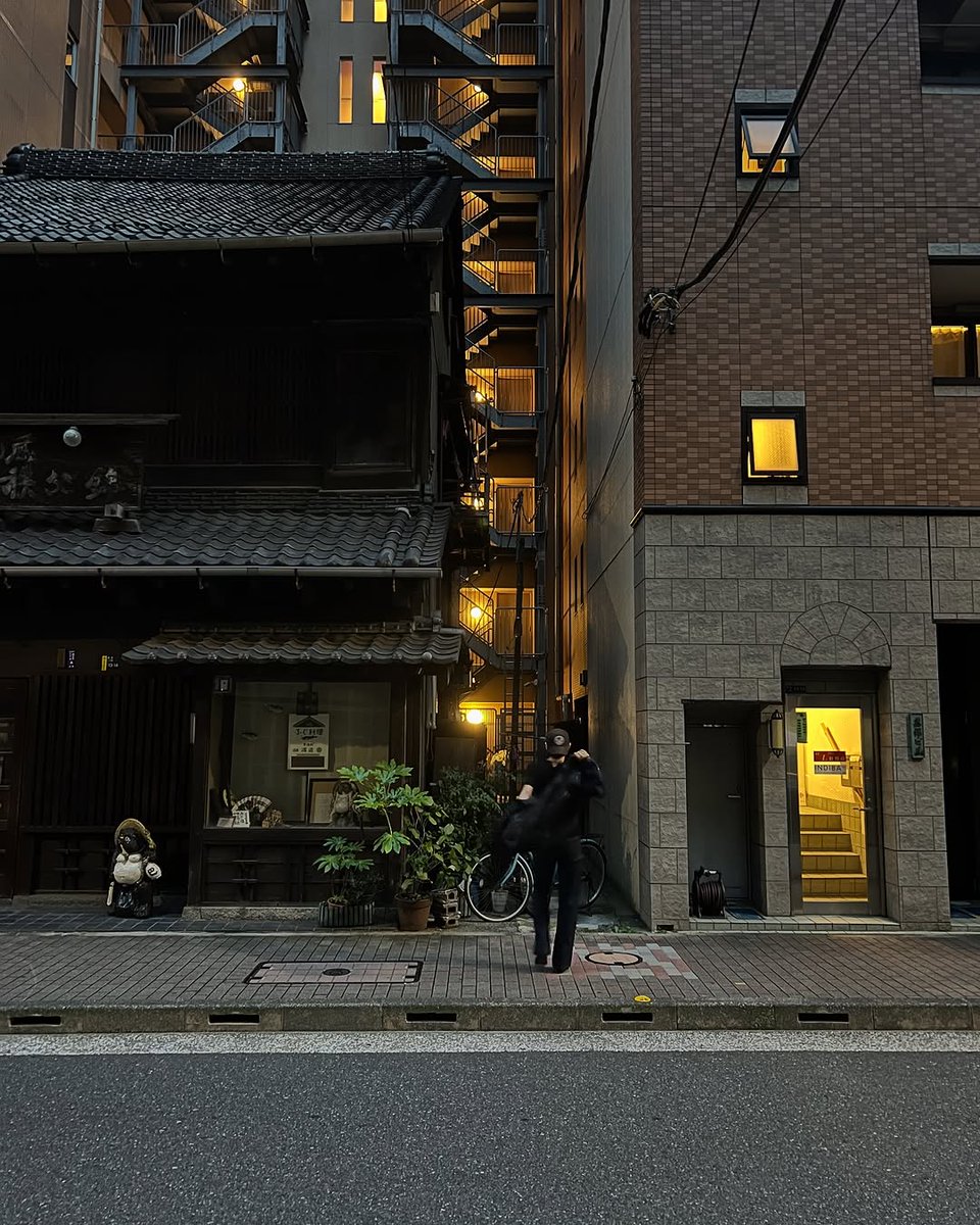 kfpboys's tweet photo. 250209 kickflip_kickflip instagram update 
#동화 #DONGHWA 

when i went on a trip to tokyo ㅎ https://t.co/neXN05FPDB