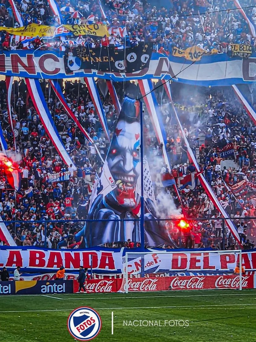 Hoy juega NACIONAL. Juega el club más grande del mundo.

Un clásico más, en casa, con nuestra gente, estadio lleno. 

Por seguir en esta racha y descontar los 3 puntos.

Ganarle a la gallina. Obligación.