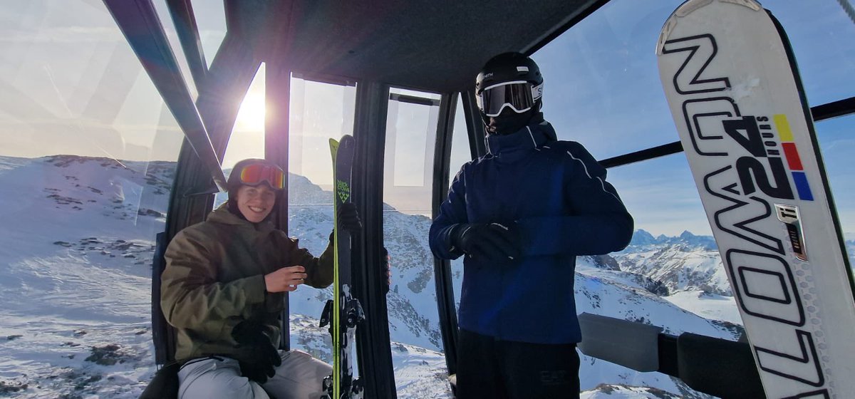 Me and bro chilling after our first big Q4