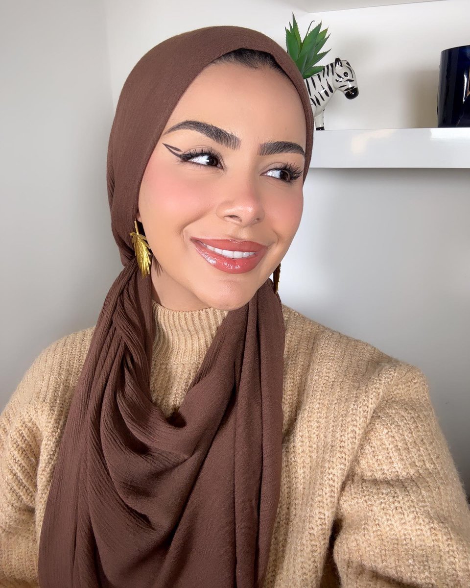 RubybentlyX's tweet image. Smiles are free but they are worth a lot.