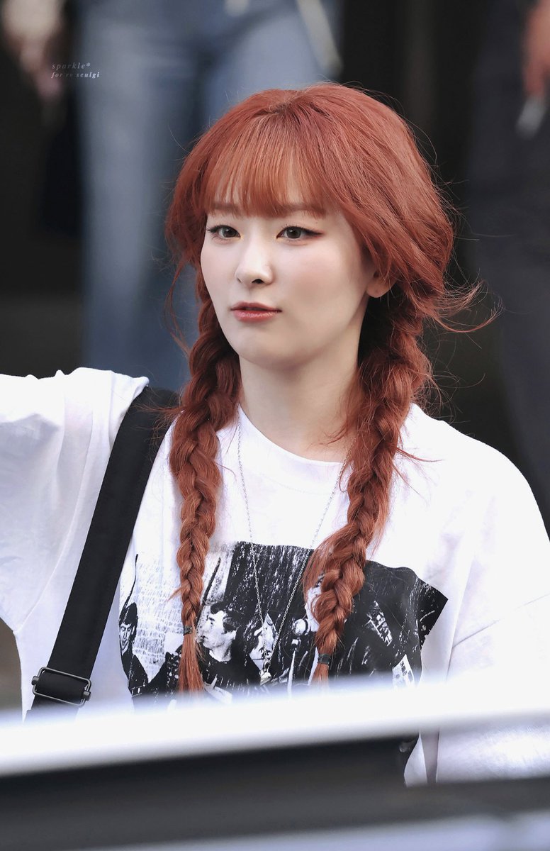 sparkle_sg's tweet photo. #우린_어디_안떠나_슬기야_생일축하햏
#LuckySeulgiDay ✴︎ https://t.co/aPD2GLm6ng