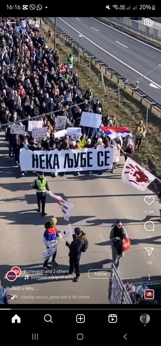 Lola ⛵ tweet media