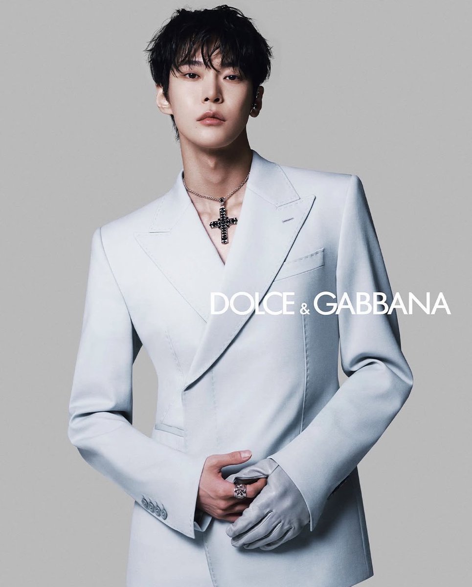 돌가 도영,,,

언제쯤 질릴 수 있을까 << 영원히 그럴 일 없을 듯