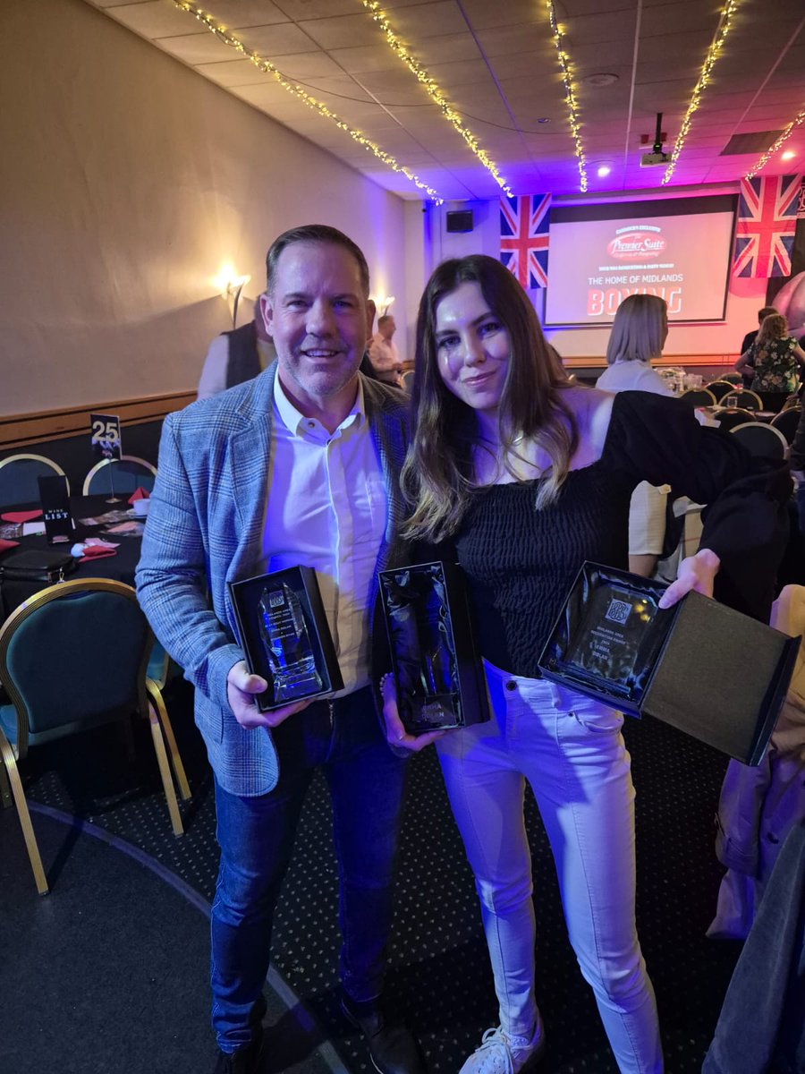 Carl Greaves (@carlgreavespro) on Twitter photo Congratulations to British and Commonwealth super flyweight champion <a href="/emma_dolan21/">Emma Dolan</a> on winning <a href="/MidlandsBBBofC/">Midlands Area BBBofC</a> female fighter of the year 👏 🥊 Congratulations to British and Commonwealth super flyweight champion <a href="/emma_dolan21/">Emma Dolan</a> on winning <a href="/MidlandsBBBofC/">Midlands Area BBBofC</a> female fighter of the year 👏 🥊