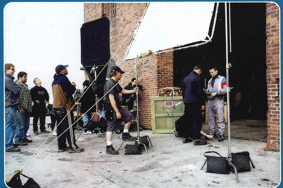 dart_emugamer's tweet image. Behind the scenes of the filming of the live-action cutscenes for GTA 2 #gta #gta2 #ps1 #retro #retrogaming #dreamcast #retrogames