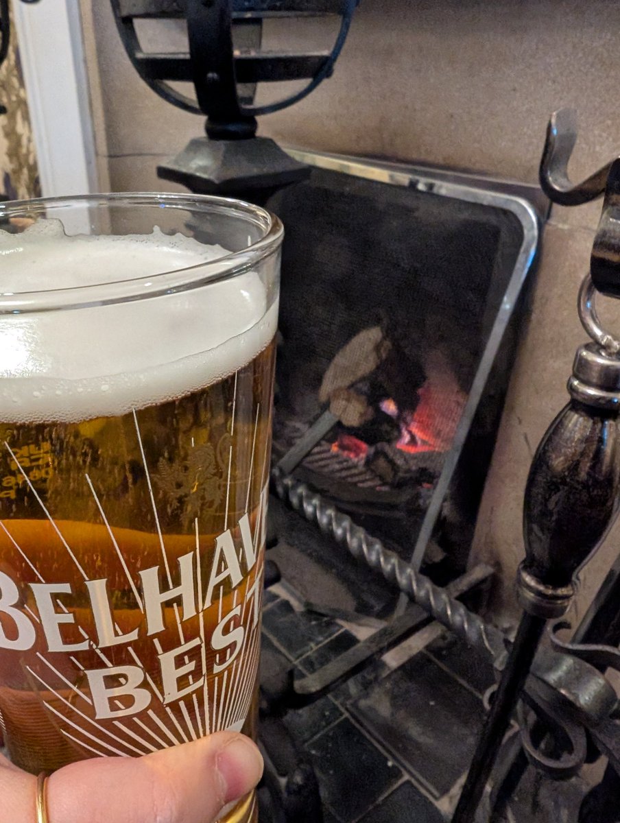 First night away with the Pezzers for 5 months due to illnesses...a wee night away in Perth to start our adventures again ❤️ Perfick!