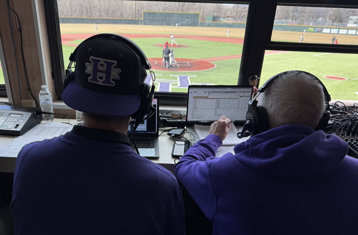 NMHU_Athletics's tweet photo. 🎙️ @ScottGaletti and @jacehintonco on the call of today’s NMHU Baseball game on the RMAC Network.

Tune in now:  https://t.co/PFBDtpBh1K

#ThisIsHighlands https://t.co/KZfe6KdKd9