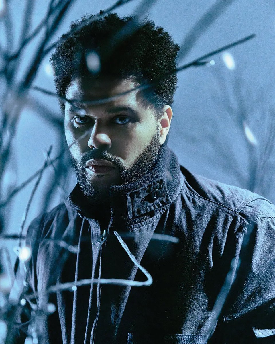 PopCrave's tweet photo. The Weeknd’s opening weeks in the US:

Trilogy — 86K (#4)
Kiss Land — 95K (#2)
Beauty Behind The Madness — 412K (#1)
Starboy — 348K (#1)
My Dear Melancholy, — 169K (#1)
After Hours — 444K (#1)
Dawn FM — 148K (#2)
Hurry Up Tomorrow — 490.5K (#1) https://t.co/ltEb1keGn1