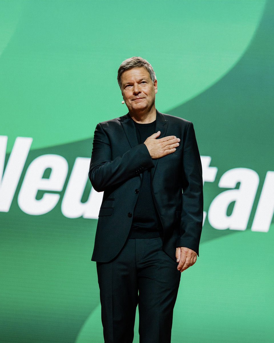 #Habeck4Kanzler 
#DieGrünen 
Können wir bitte diesen Mann zum Kanzler wählen.