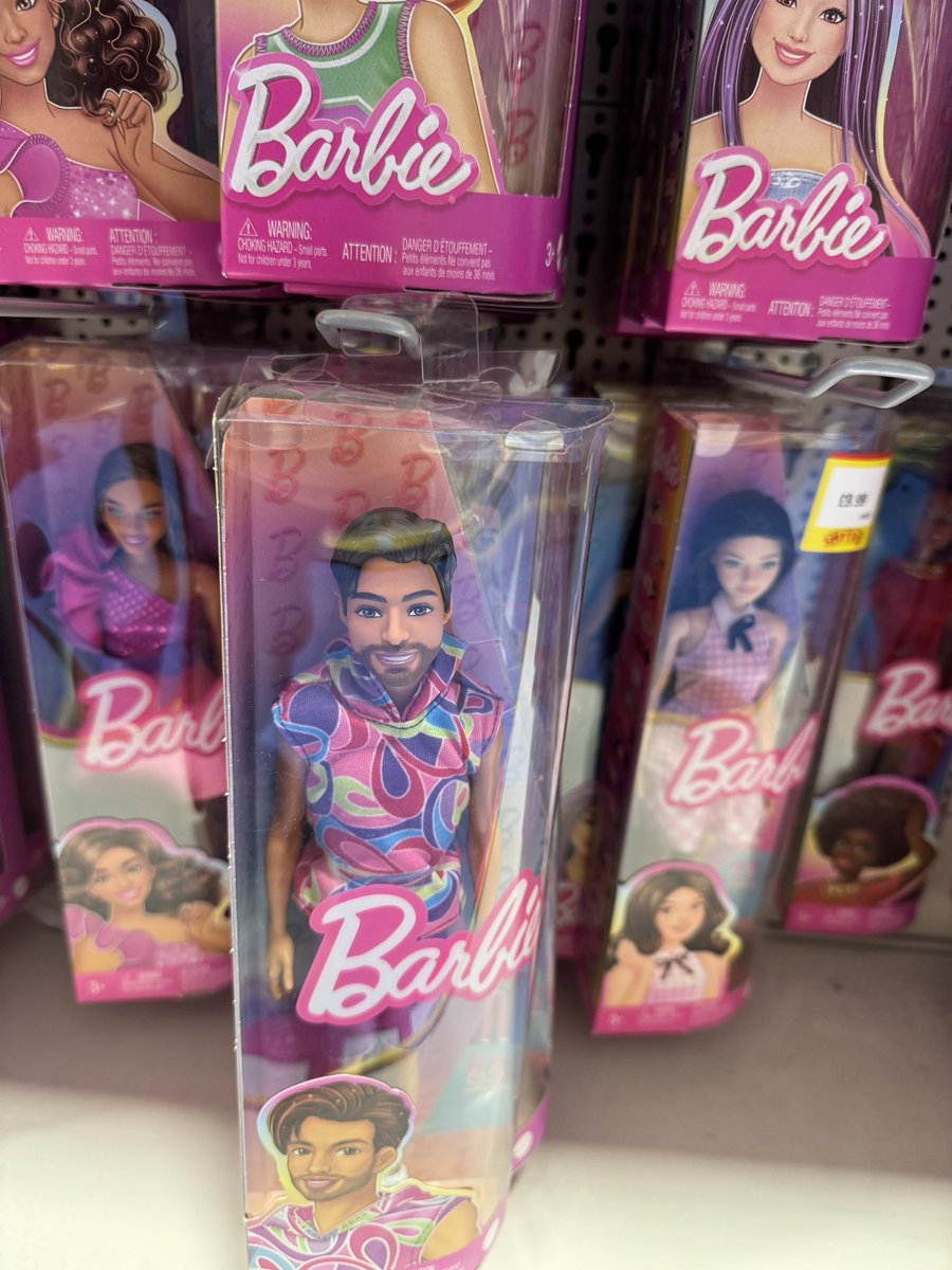 Took my Daughter to get a Pink Guitar and coffee machine for the bath today!Stumbled across this monstrosity, I honestly have no words!