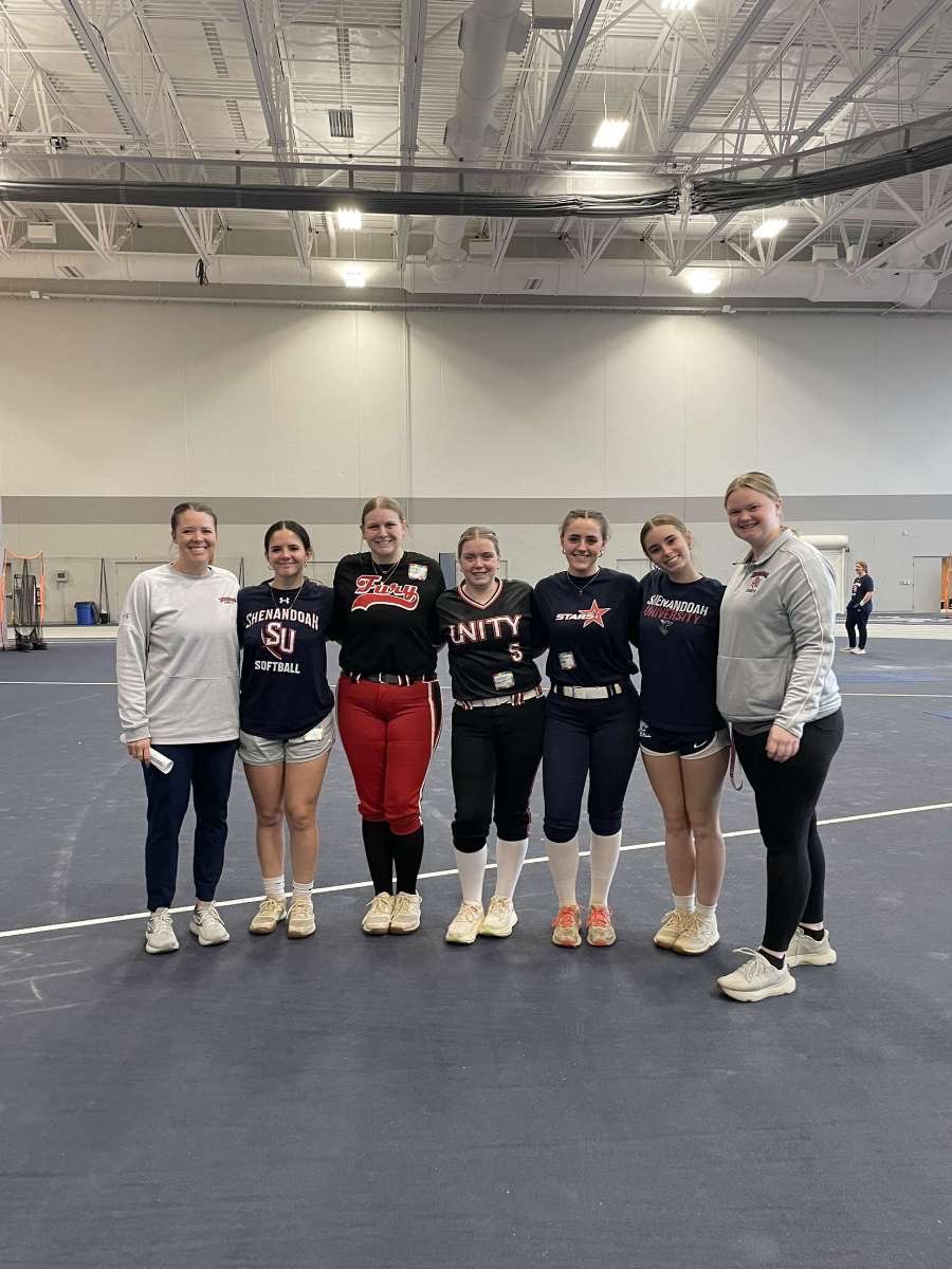 Had a great time at my future home yesterday! ❤️💙 <a href="/SUHornetsSB/">Shenandoah University Softball</a> @CoachAllenSUSB <a href="/Coach_TessSU/">Coach_TessSHU</a>