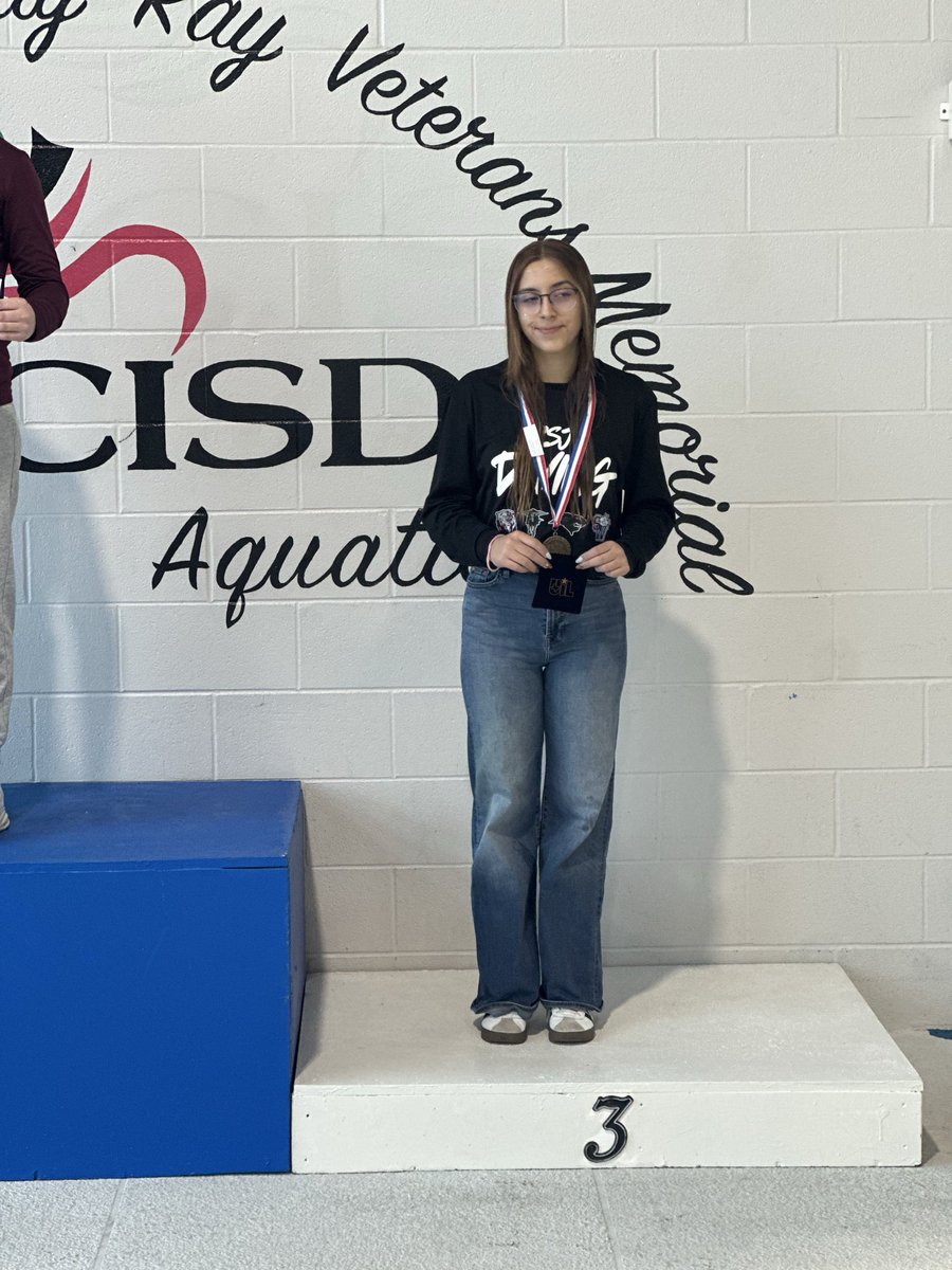 For the second year in a row <a href="/PSJAMemorial/">PSJA Memorial Early College High School</a> Nathan Cano advances to state, taking silver at Region 8-5A meet!! Also, <a href="/PSJANORTHECHS/">RAIDER NATION</a> Luz Tovar advances to state by taking bronze at the same meet!!! #PSJADiving